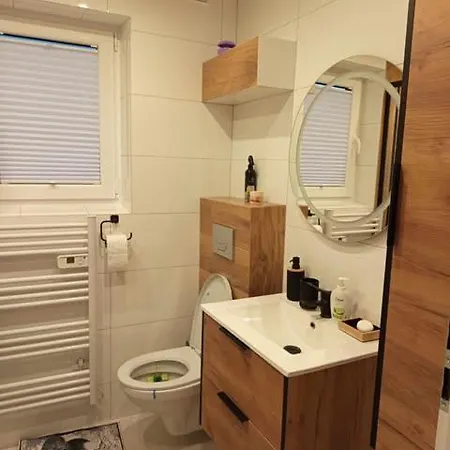 Pod Lasem Holiday home Toporzysko