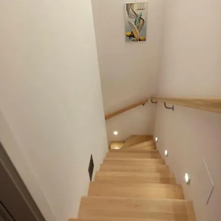 Pod Lasem Toporzysko