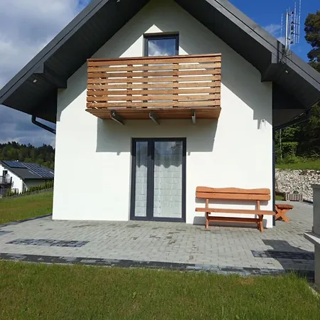 Pod Lasem 度假居 Toporzysko (Sucha)