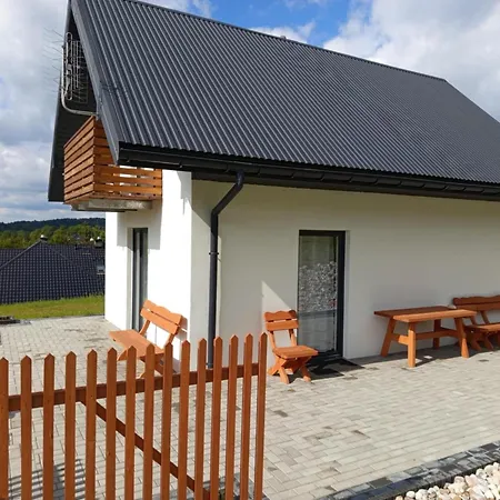 Pod Lasem Toporzysko