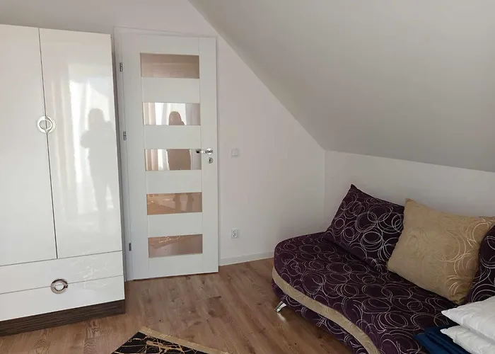 Pod Lasem Toporzysko (Sucha)